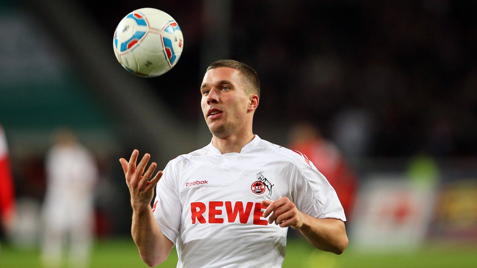 体育明星进校园活动受师生欢迎，体育明星为主题的海报